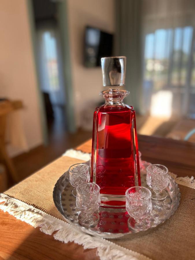 Calliopes By The Sea Boutique Suites Paralia Dionysiou Esterno foto
