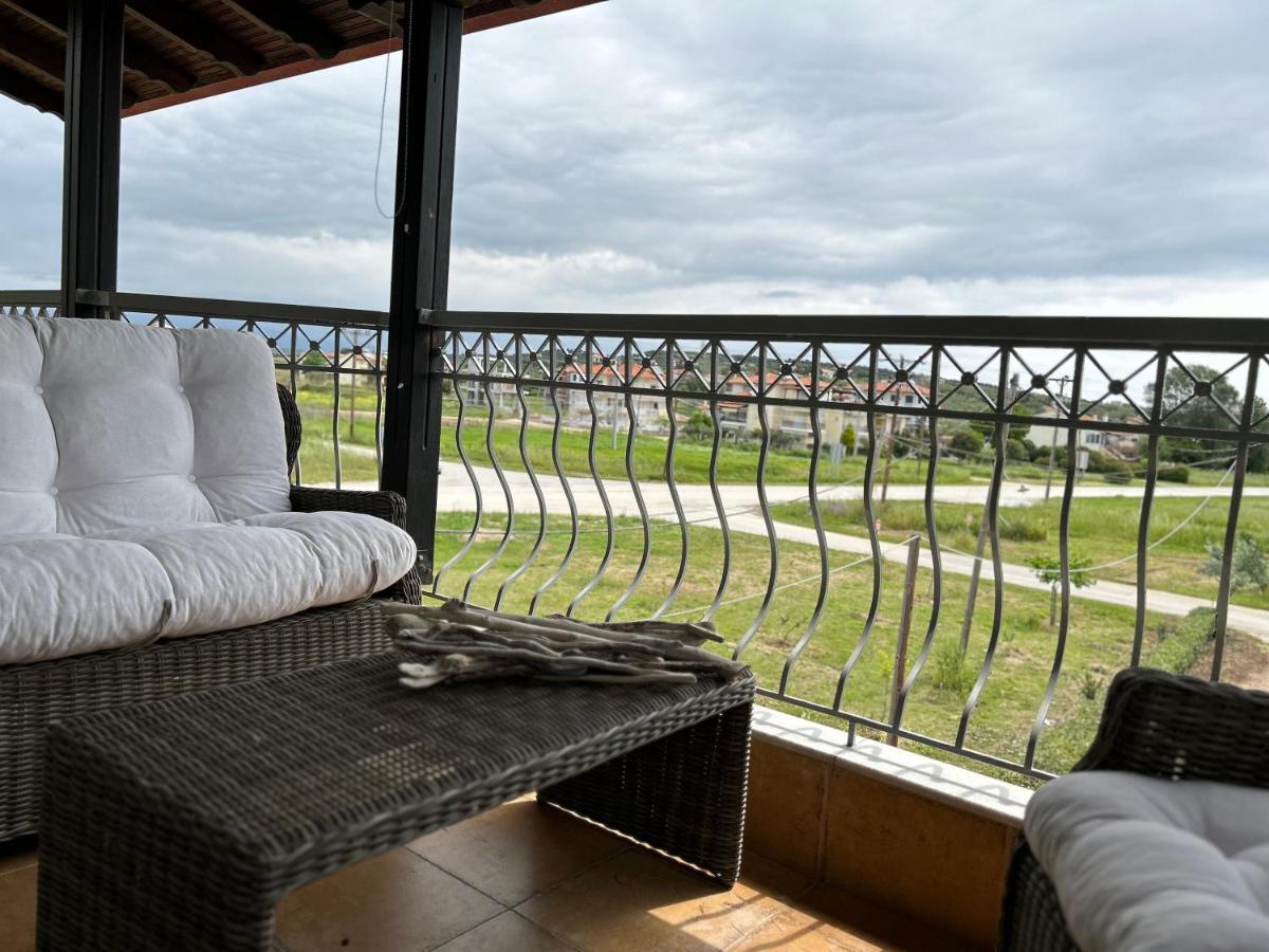 Calliopes By The Sea Boutique Suites Paralia Dionysiou Esterno foto