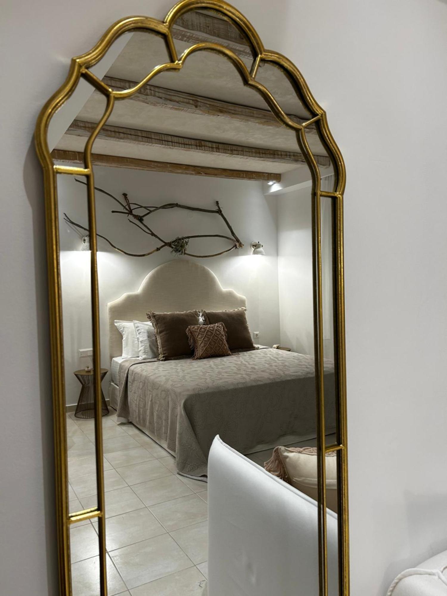 Calliopes By The Sea Boutique Suites Paralia Dionysiou Esterno foto